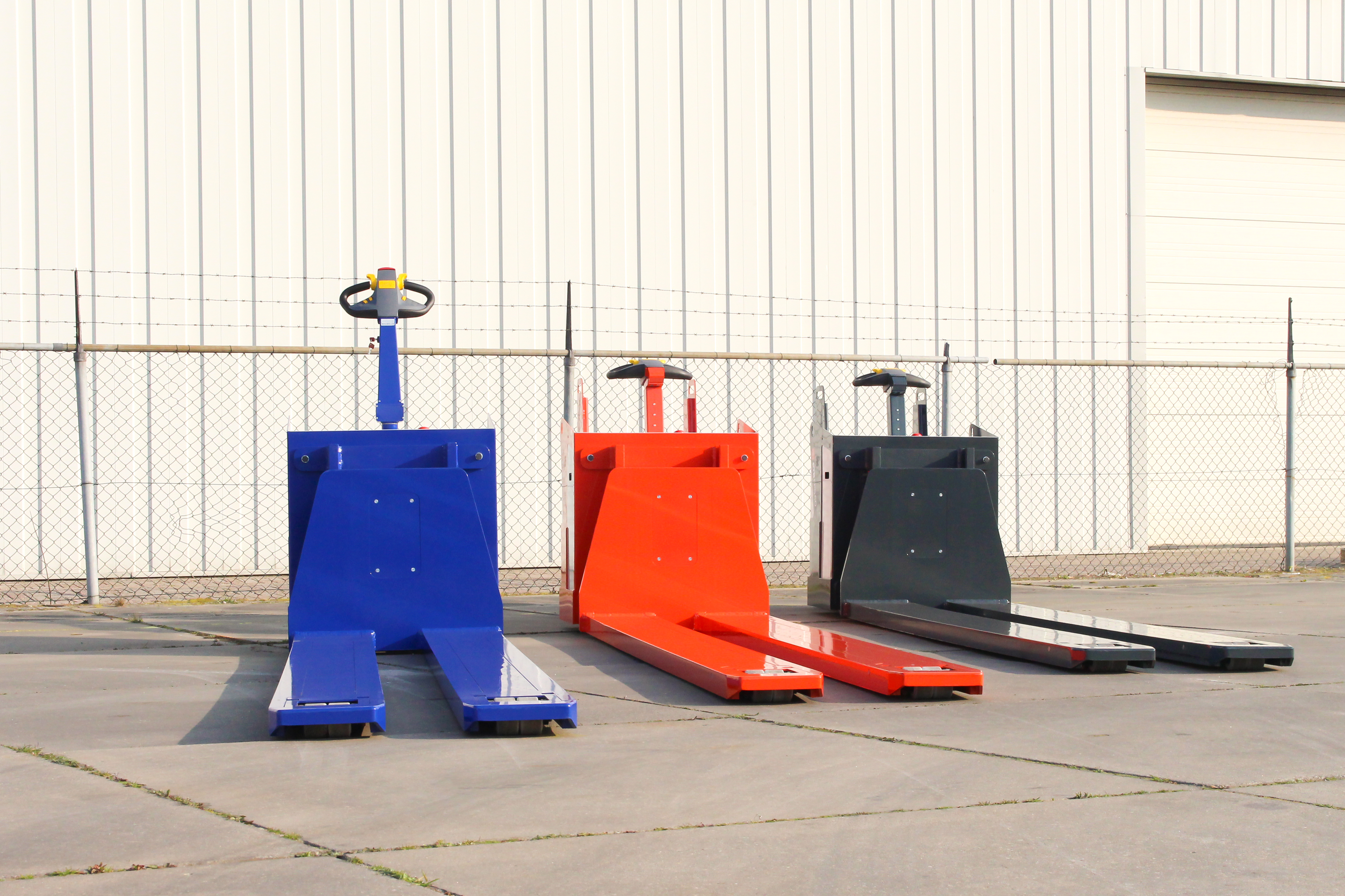 6-ton-pallet-truck-long-forks-custom-made-PTB-5